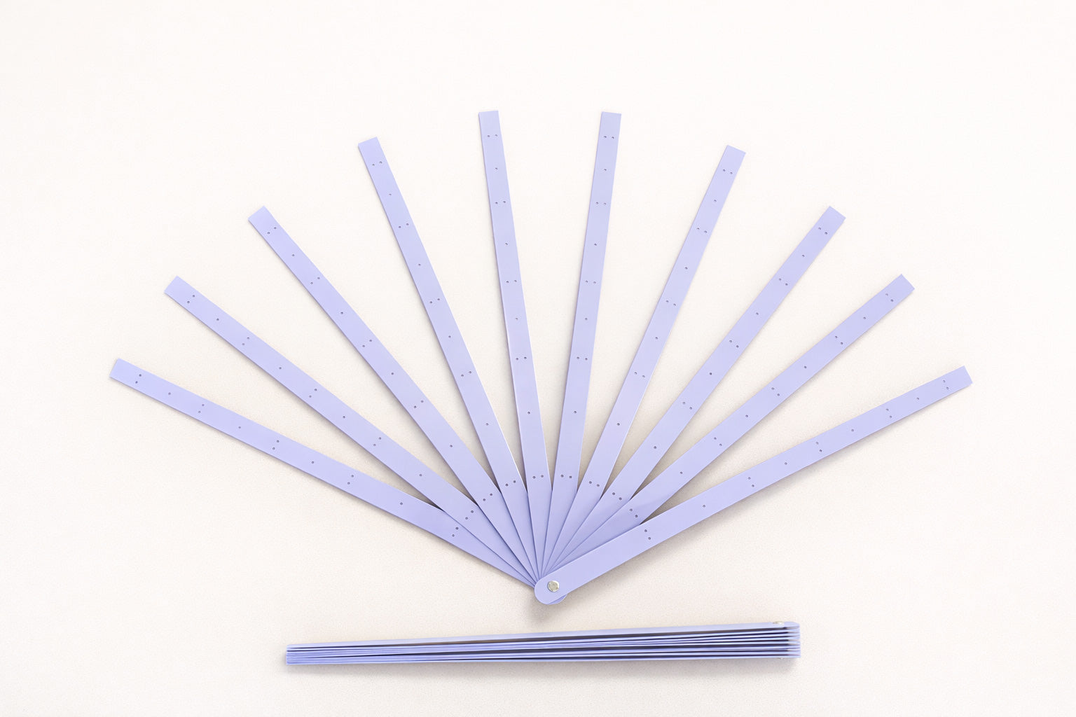 BurlyLuxe Waterfall Pro Aluminum Fan Staves – 51cm