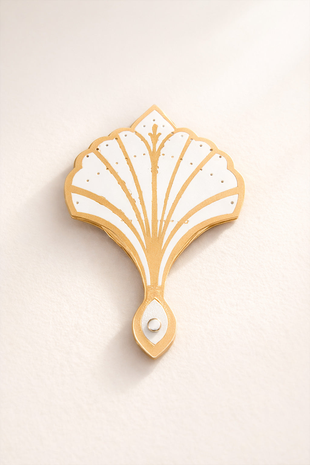 BurlyLuxe Gilded Shell Aluminum Fan Staves