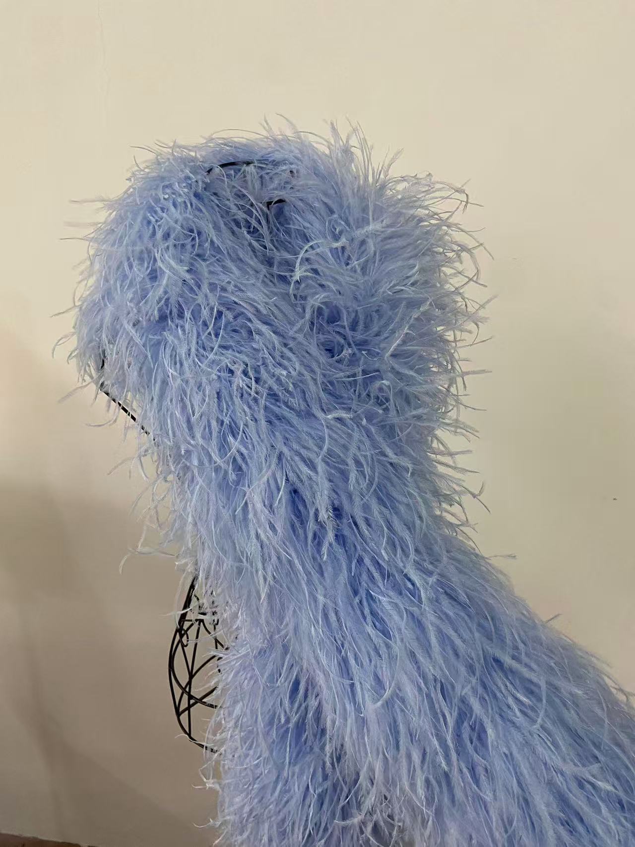 Luxury 25 Ply Ostrich Feather Boa – Premium Handmade Feather Accessory