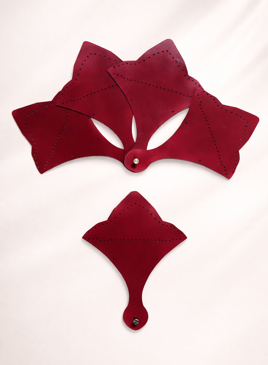 BurlyLuxe Pure Trident Aluminum Pheasant Feather Fan Staves