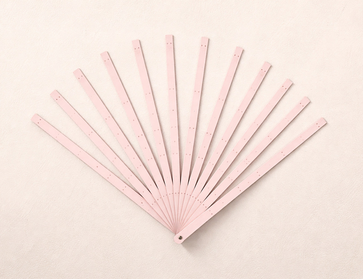 BurlyLuxe Waterfall Pro Aluminum Fan Staves – 62cm