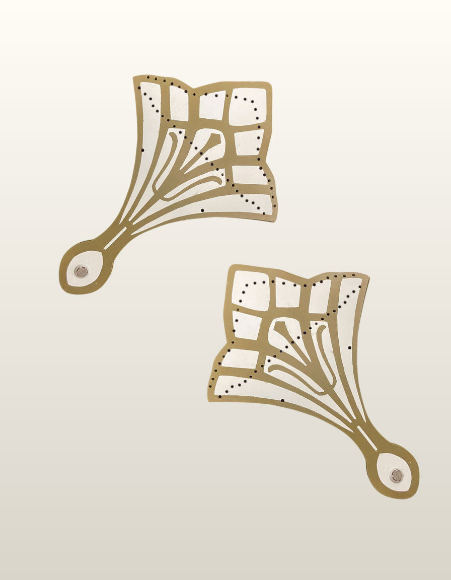 BurlyLuxe Gilded Trident Aluminum Pheasant Feather Fan Staves