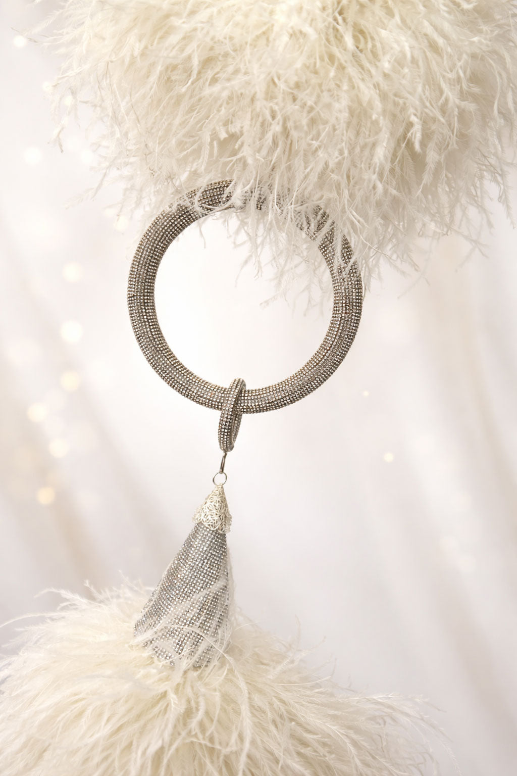 Luxury Grand Ostrich Feather Boa – Premium Handmade Feather Set