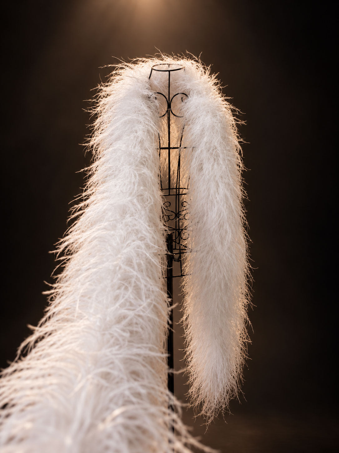 Luxury 10 Ply Ostrich Feather Boa – Premium Handmade Feather Accessory